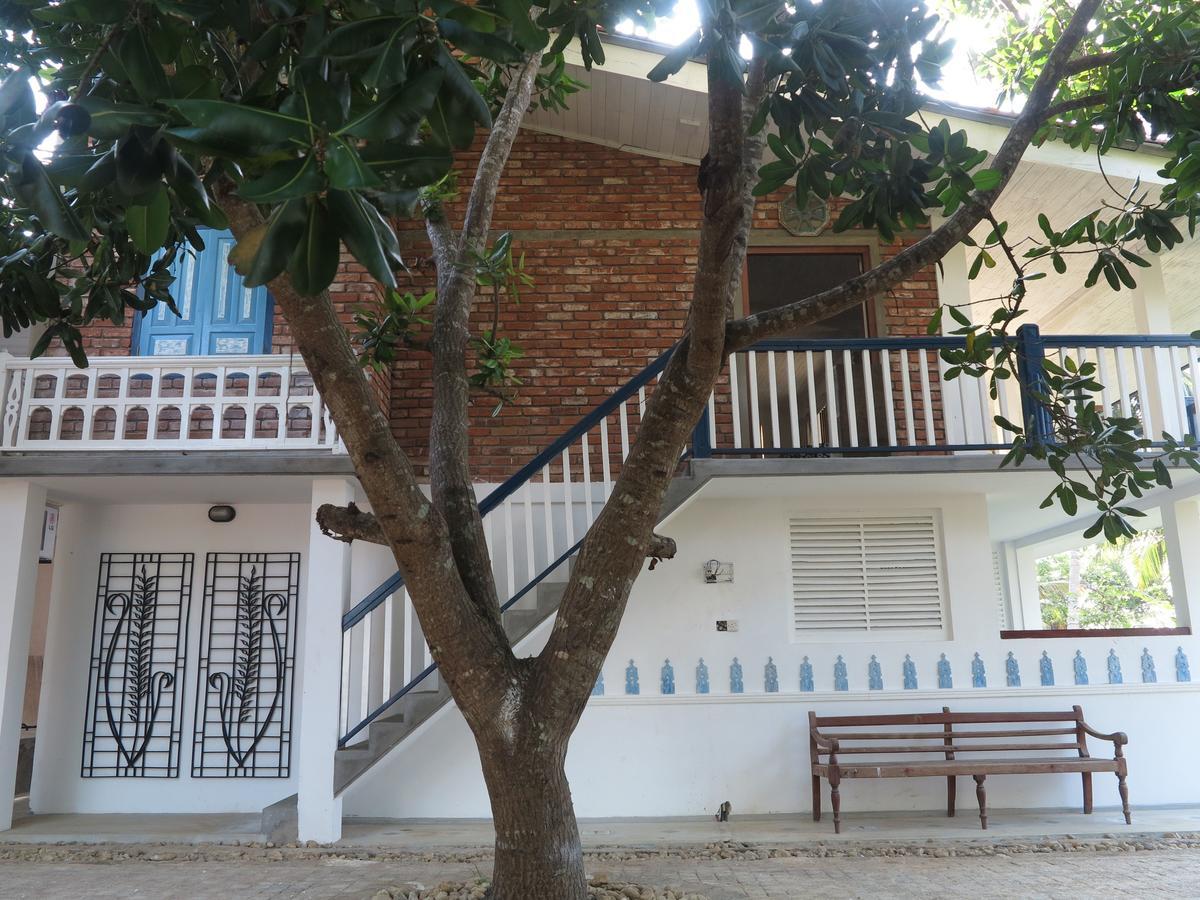 Esperanza Beach Villa And Spa Morakatiyara Esterno foto
