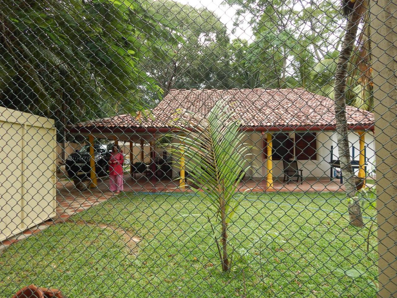 Esperanza Beach Villa And Spa Morakatiyara Esterno foto